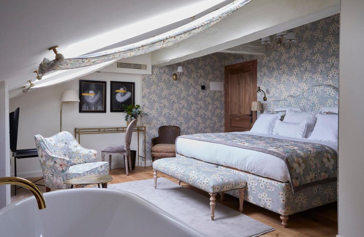 Helguera Palacio Boutique & Antique Vargas Экстерьер фото